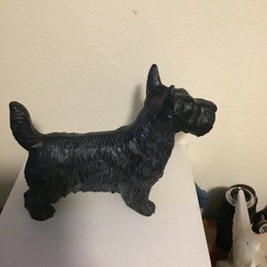 Black Scottie Resin Dog Statue